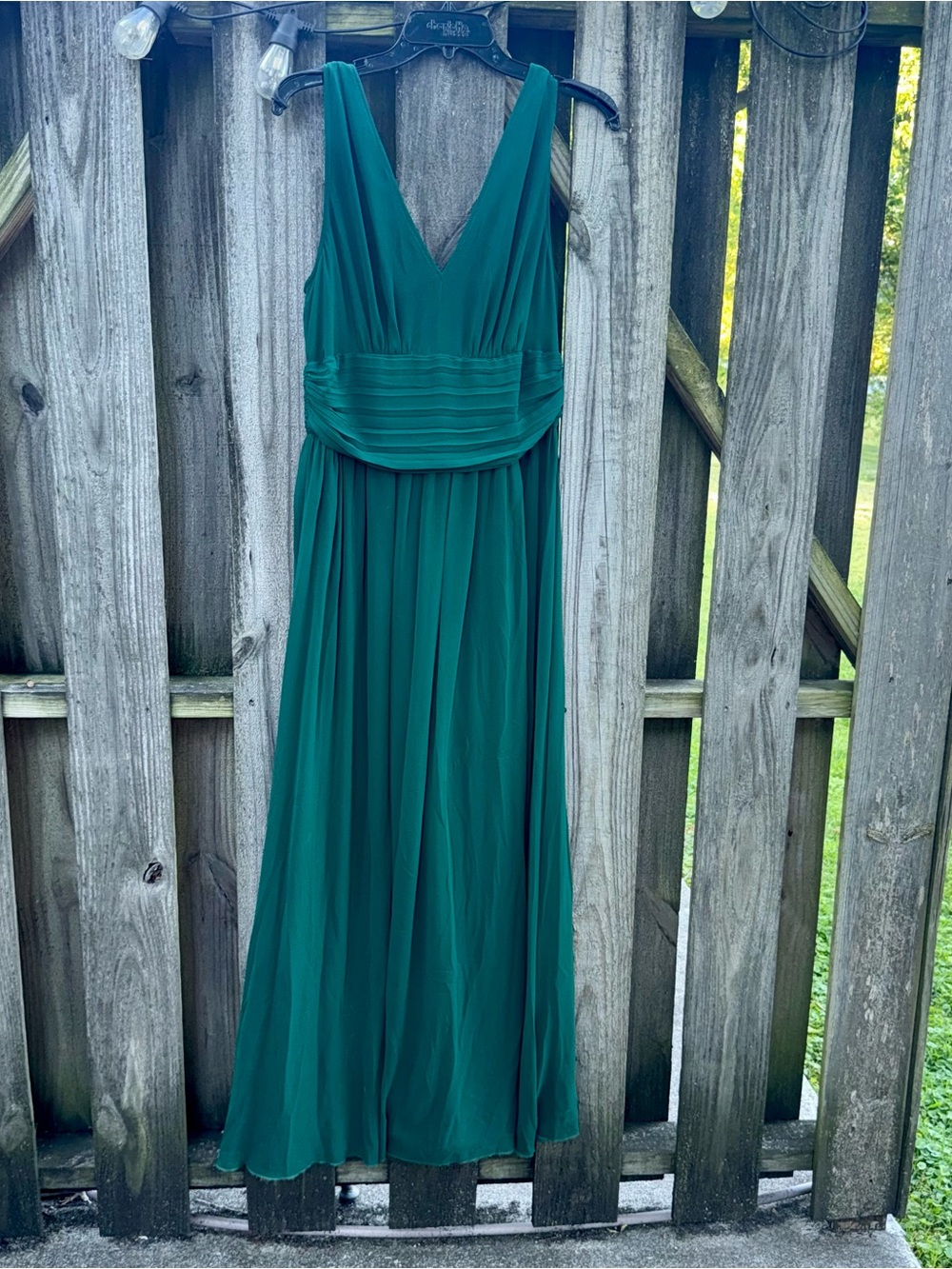 Ever Pretty Green V-Neck Chiffon Maxi Dress
